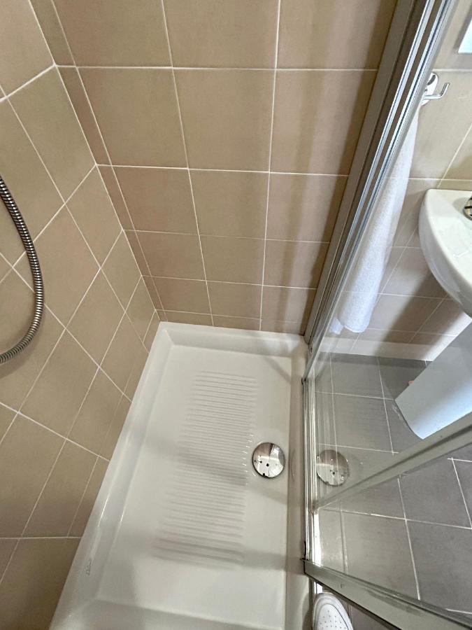Tua Duplex Apartment Salo Luaran gambar
